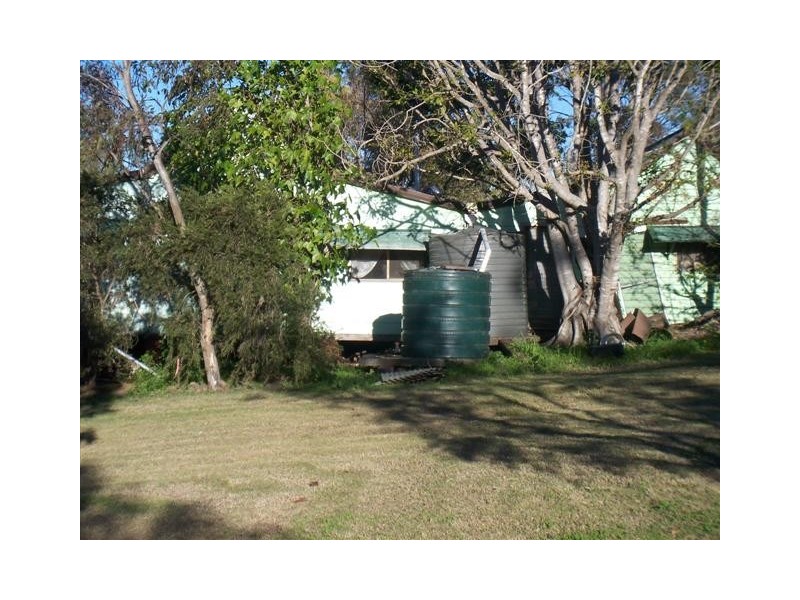 18 Thursa Street, Murphys Creek QLD 4352