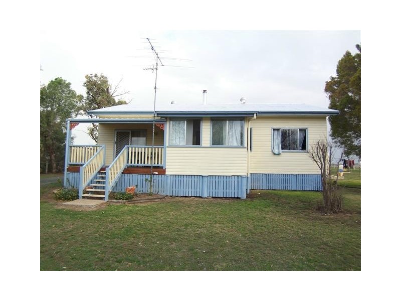 4559 Gore Highway, Pittsworth QLD 4356