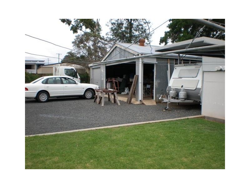 22 Bayley Street, Pittsworth QLD 4356