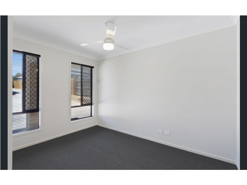 1and2/1B Llewellyn Street, Centenary Heights QLD 4350