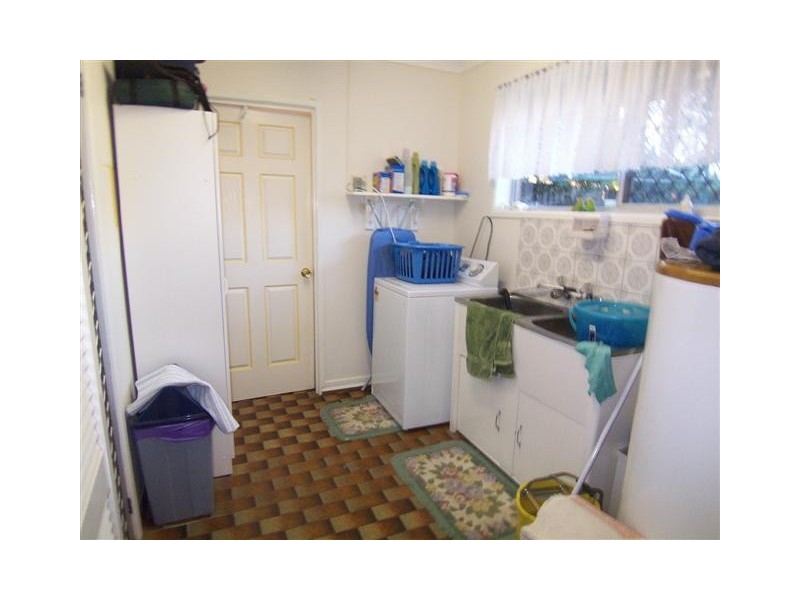 13 Bimbadeen Court, Wilsonton QLD 4350