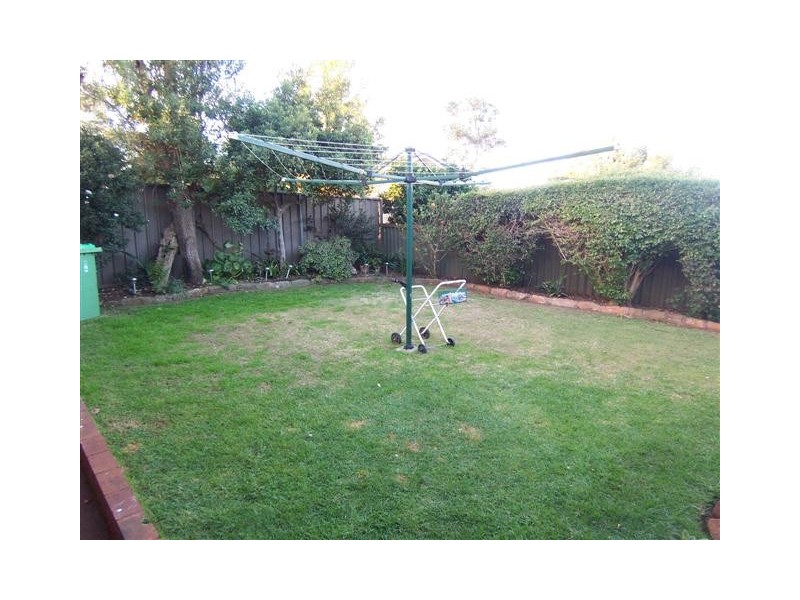 13 Bimbadeen Court, Wilsonton QLD 4350