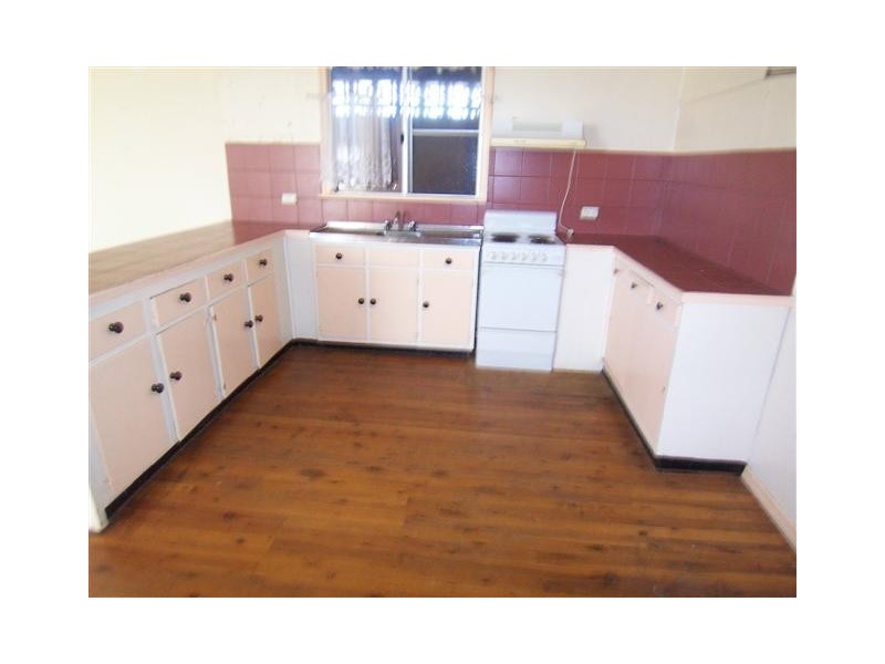 21 Payne Street, Newtown QLD 4350