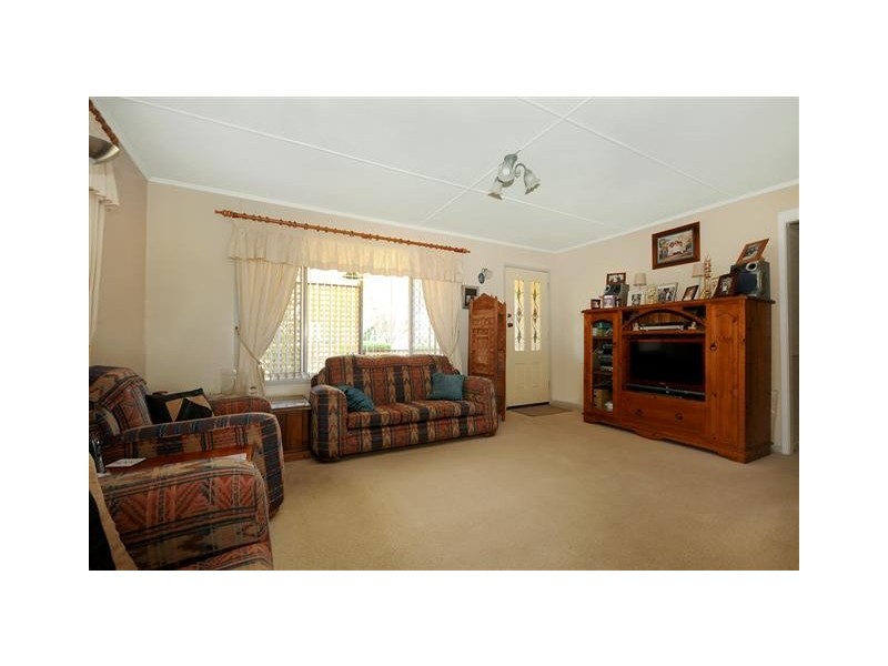 9 Scheske Street, Wilsonton QLD 4350