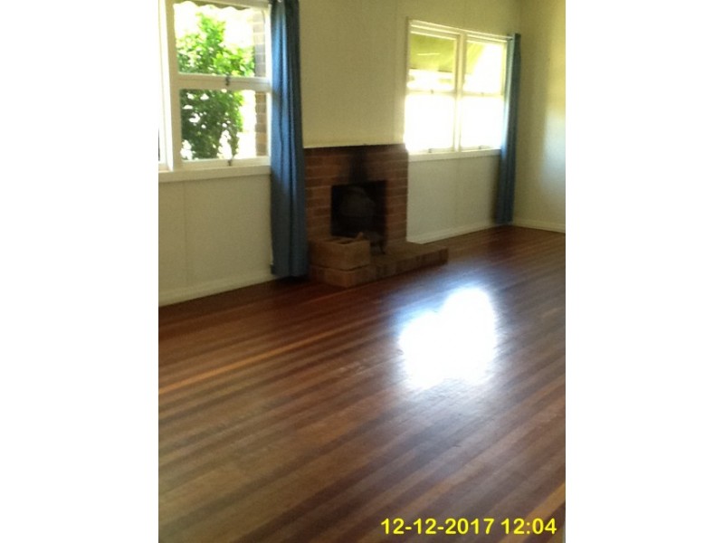 8 Gipps Street, Drayton QLD 4350