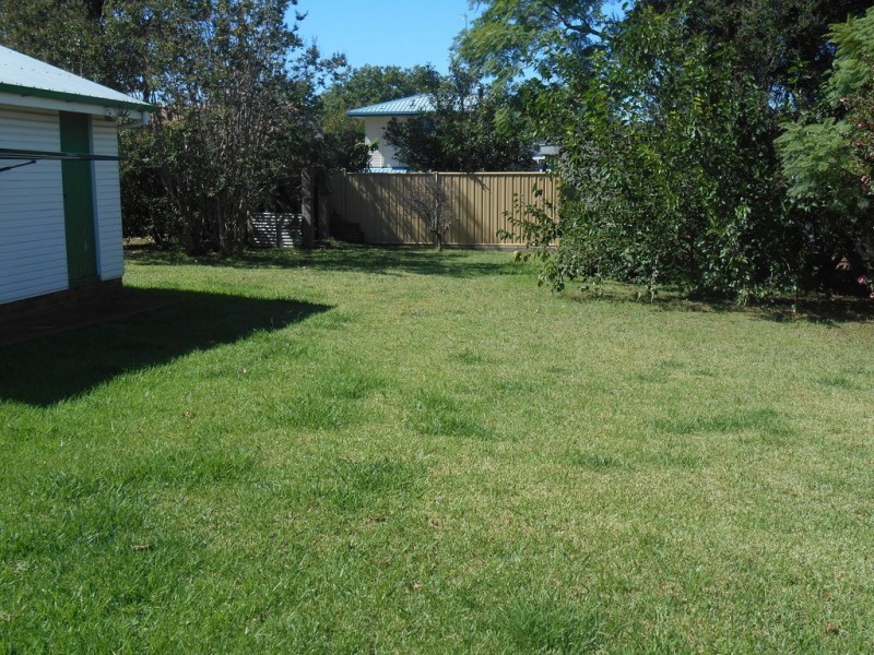 8 Gipps Street, Drayton QLD 4350