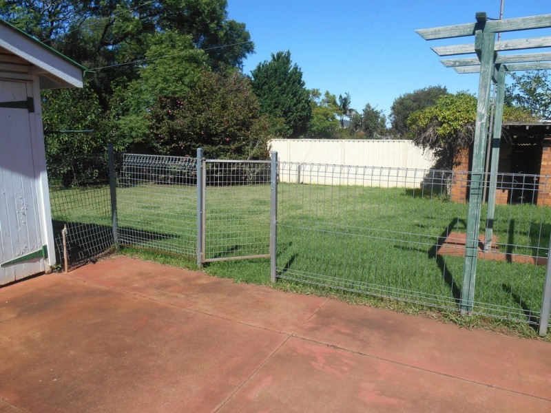 8 Gipps Street, Drayton QLD 4350