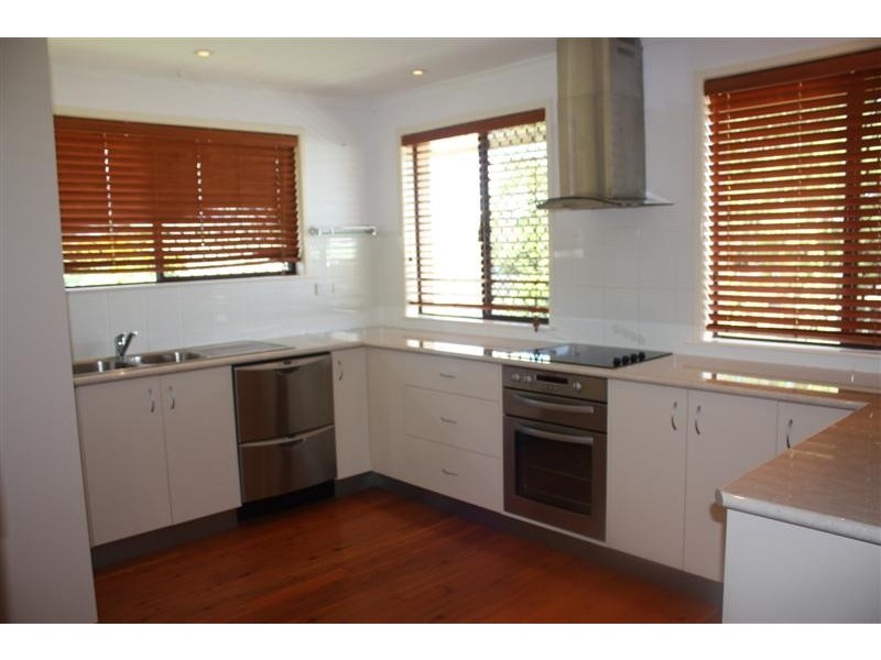 2 McCafferty Street, Wilsonton QLD 4350