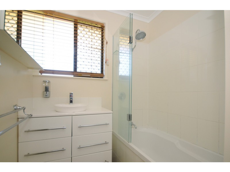2 McCafferty Street, Wilsonton QLD 4350
