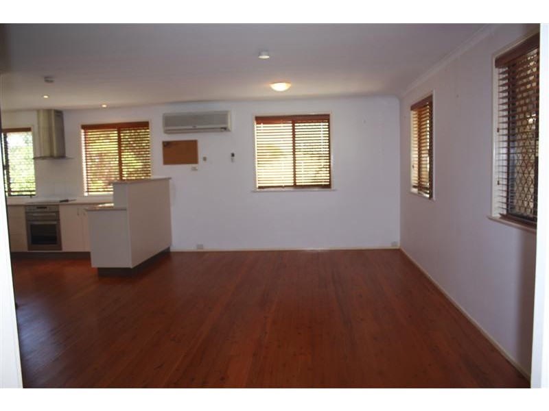2 McCafferty Street, Wilsonton QLD 4350