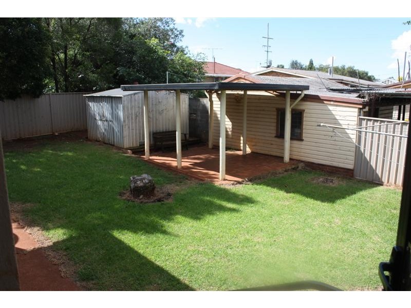 2 McCafferty Street, Wilsonton QLD 4350