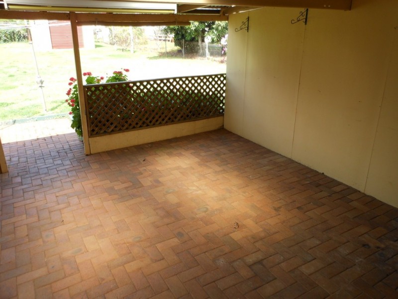 12 Berry Street, Wilsonton QLD 4350