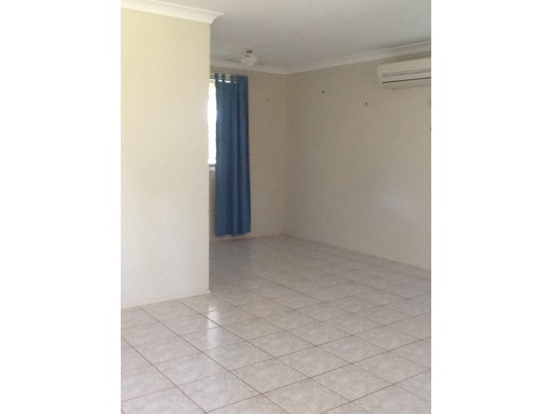 12 McWilliam Street, Wilsonton Heights QLD 4350