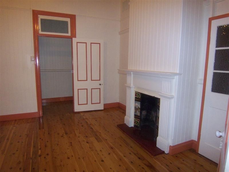 11 Potter Street, South Toowoomba QLD 4350