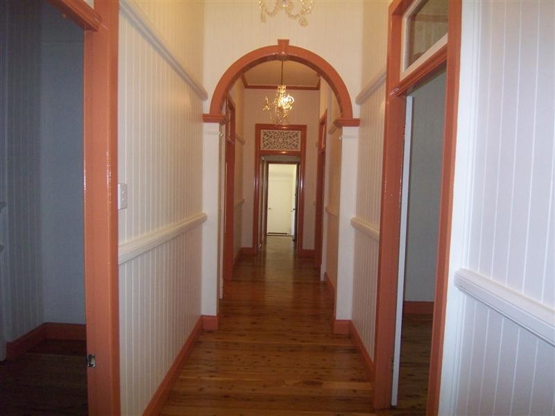 11 Potter Street, South Toowoomba QLD 4350