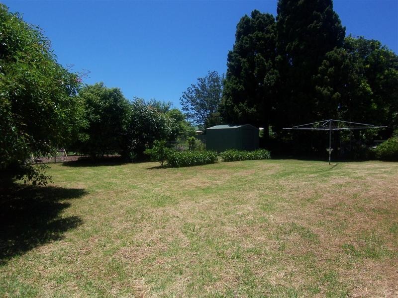 11 Potter Street, South Toowoomba QLD 4350