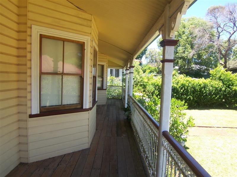 11 Potter Street, South Toowoomba QLD 4350