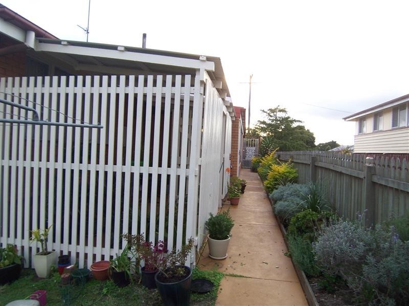 10 Elworthy Street, Toowoomba QLD 4350