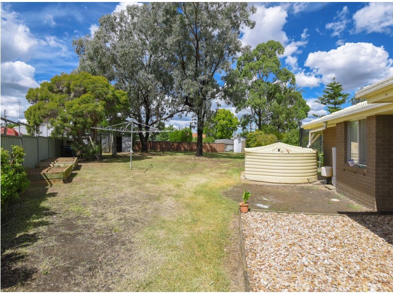 9 Balfour Street, Wyreema QLD 4352