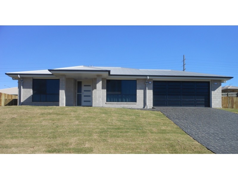 17 Sandalwood Drive, Glenvale QLD 4350