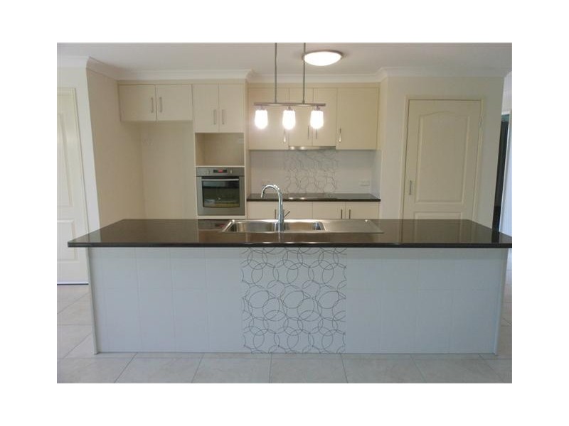 17 Sandalwood Drive, Glenvale QLD 4350