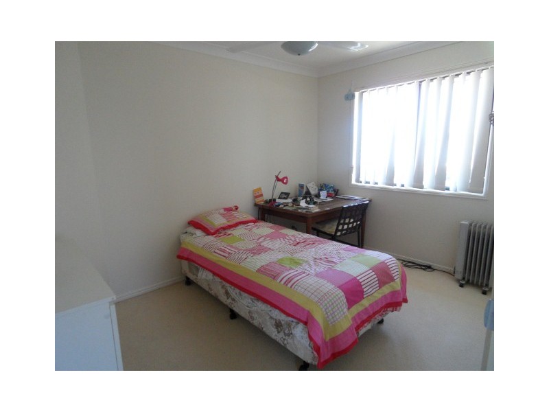 9 Wareena Cresent, Glenvale QLD 4350