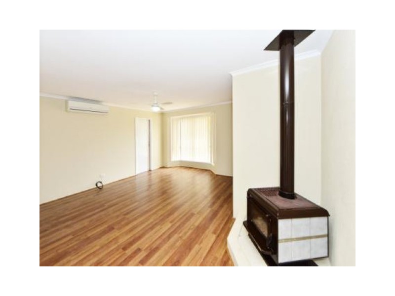 16 Crosby Street, Darling Heights QLD 4350
