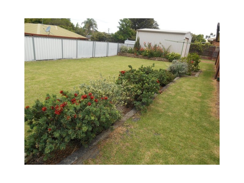 4 Rutkin Street, Kearneys Spring QLD 4350