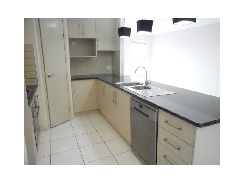 10 Cuttaburra Cresent, Glenvale QLD 4350