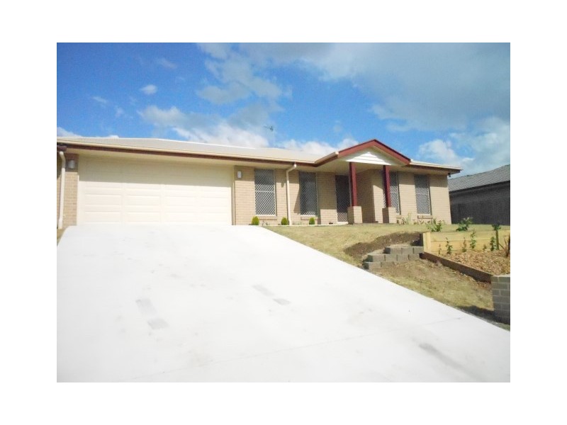 10 Cuttaburra Cresent, Glenvale QLD 4350