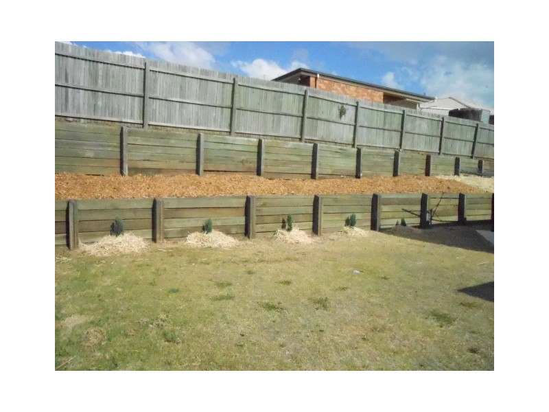 10 Cuttaburra Cresent, Glenvale QLD 4350