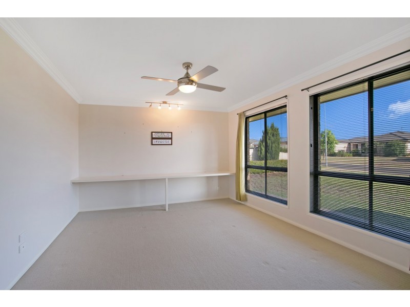 14 Sommariva Street, Westbrook QLD 4350