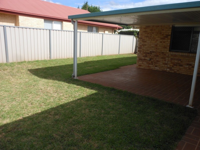 14 Biscay Crescent, Glenvale QLD 4350
