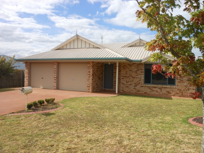 14 Biscay Crescent, Glenvale QLD 4350