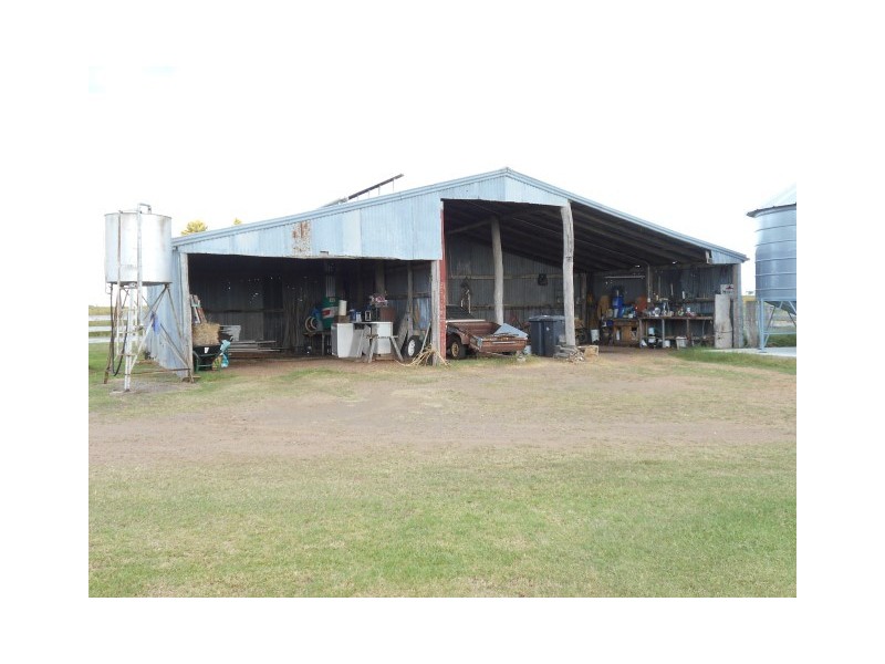 454 Dungannon Road, Clifton QLD 4361