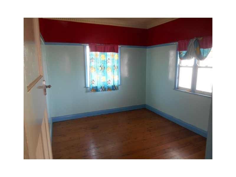 52 Holberton Street, Rockville QLD 4350