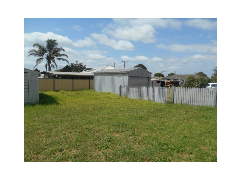 52 Holberton Street, Rockville QLD 4350
