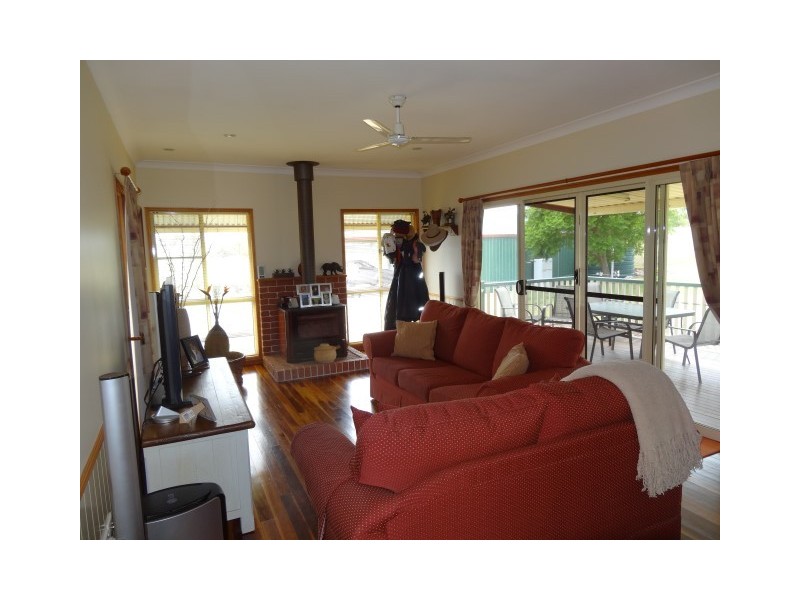 78 Colemans Road, Goombungee QLD 4354