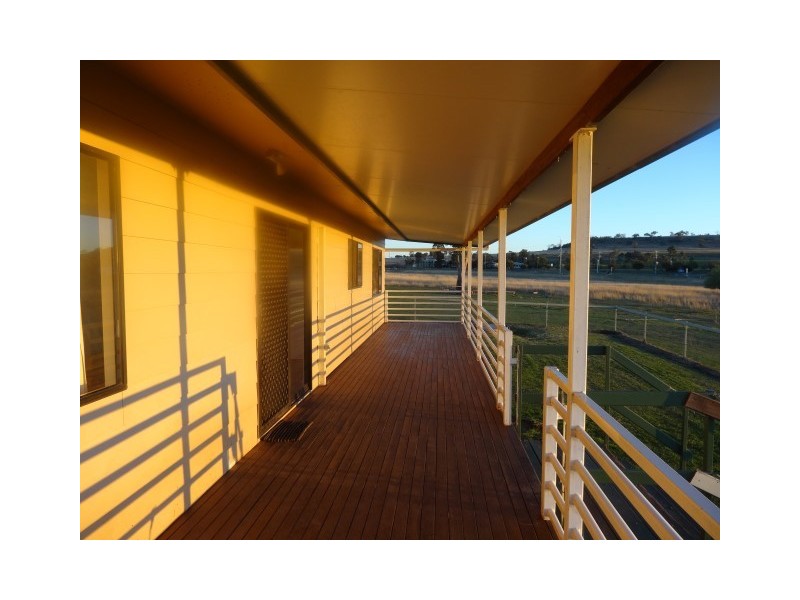 14499 New England Highway, Greenmount East QLD 4359