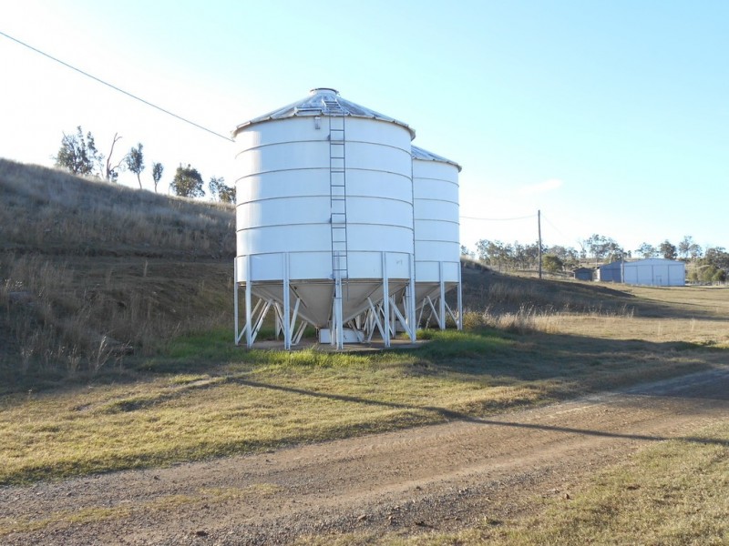 552 Goombungee-Meringandan Road, Muniganeen QLD 4352