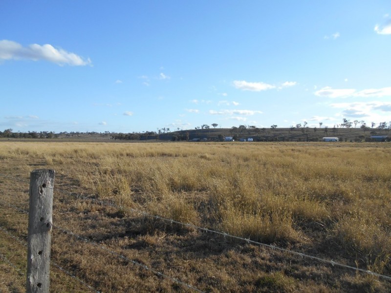 552 Goombungee-Meringandan Road, Muniganeen QLD 4352