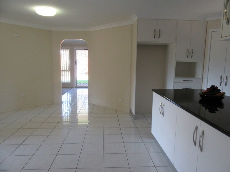 31 Station Street, Wyreema QLD 4352