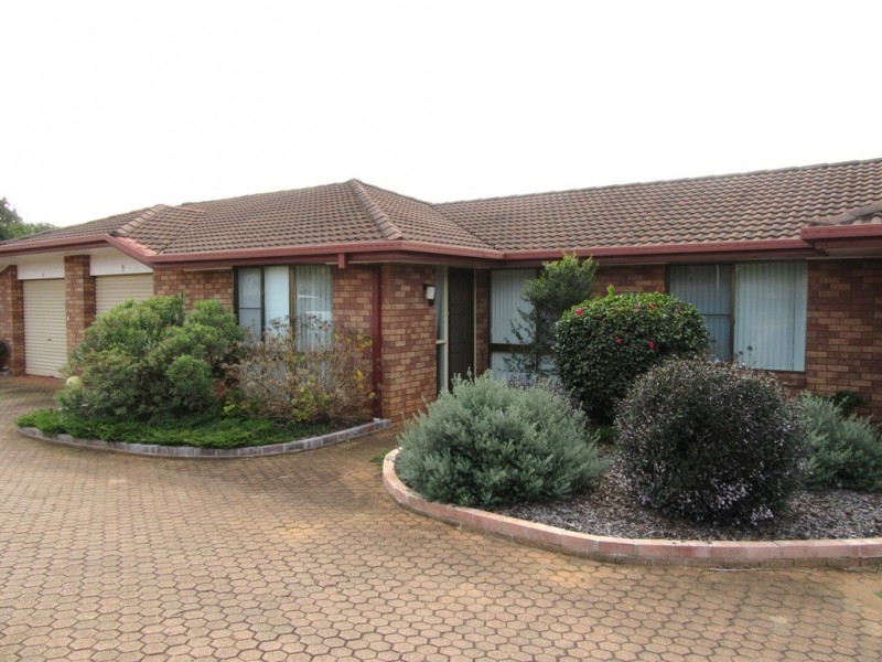 7/301 Bridge Street, Newtown QLD 4350