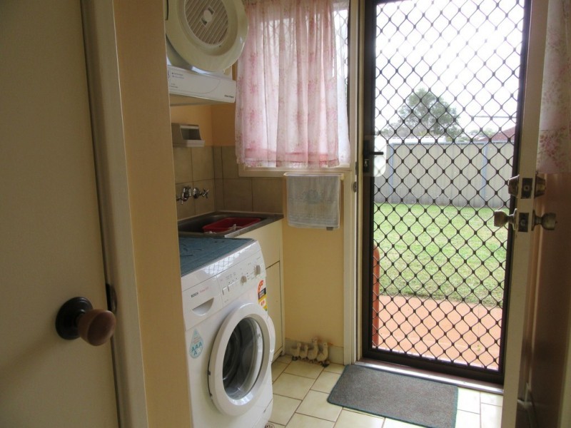 7/301 Bridge Street, Newtown QLD 4350