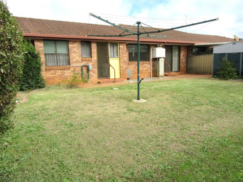 7/301 Bridge Street, Newtown QLD 4350
