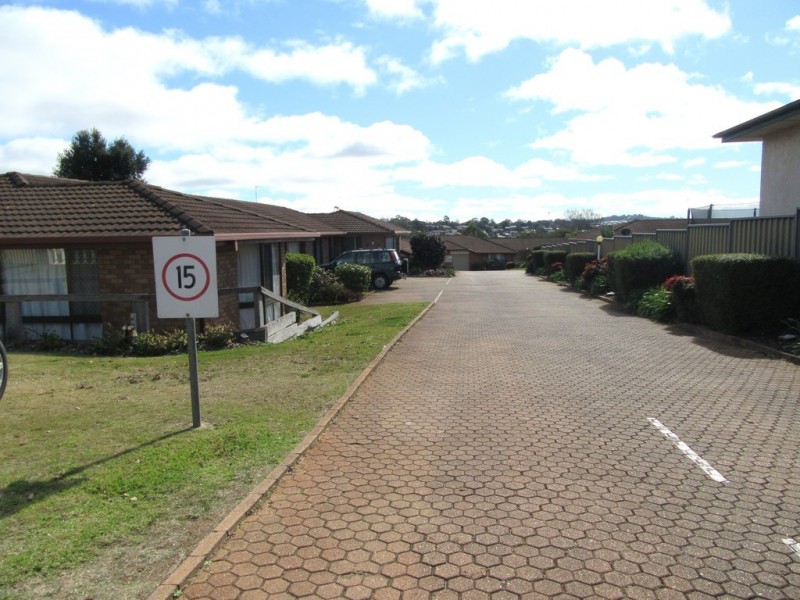7/301 Bridge Street, Newtown QLD 4350