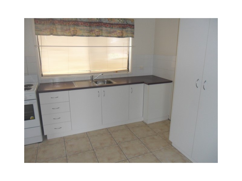 4/10 Perina Street, Wilsonton QLD 4350