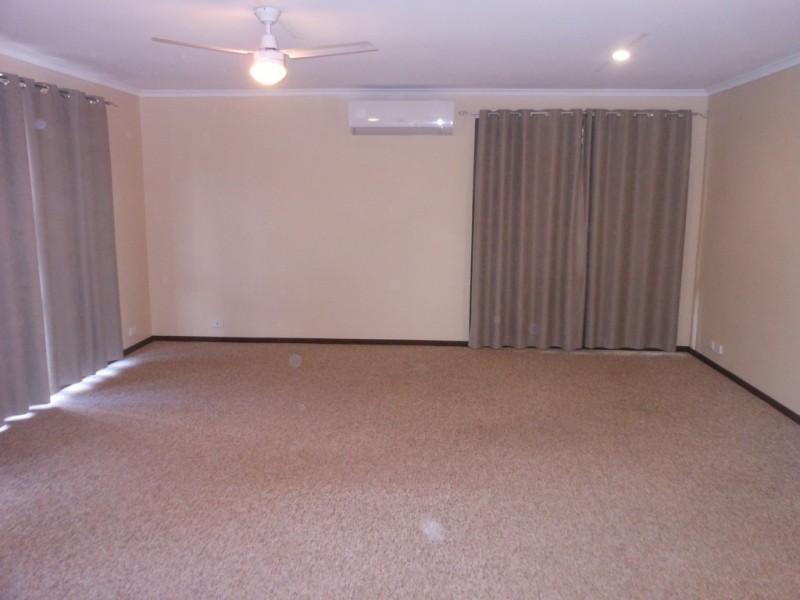 10 Chardonnay Street, Wilsonton Heights QLD 4350