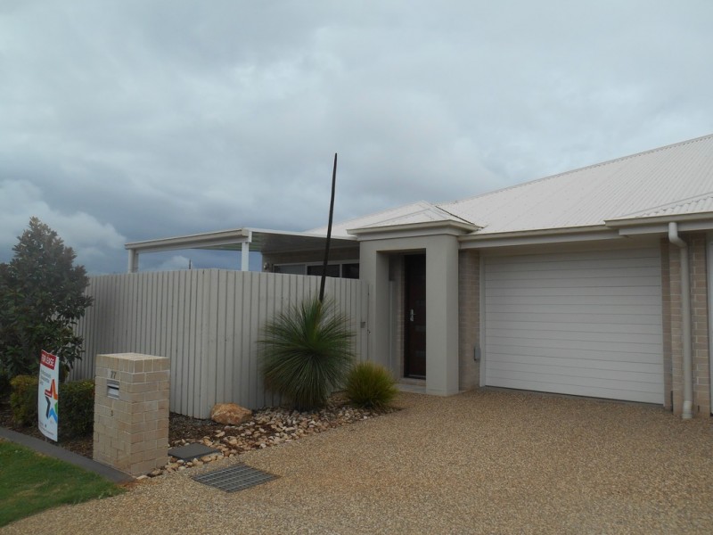 3/77 Platz Street, Darling Heights QLD 4350