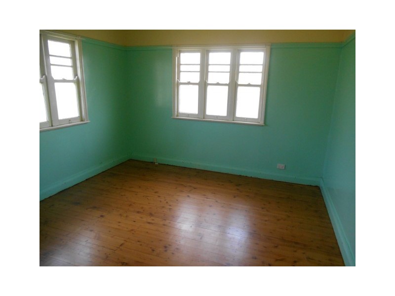 52 Holberton Street, Rockville QLD 4350